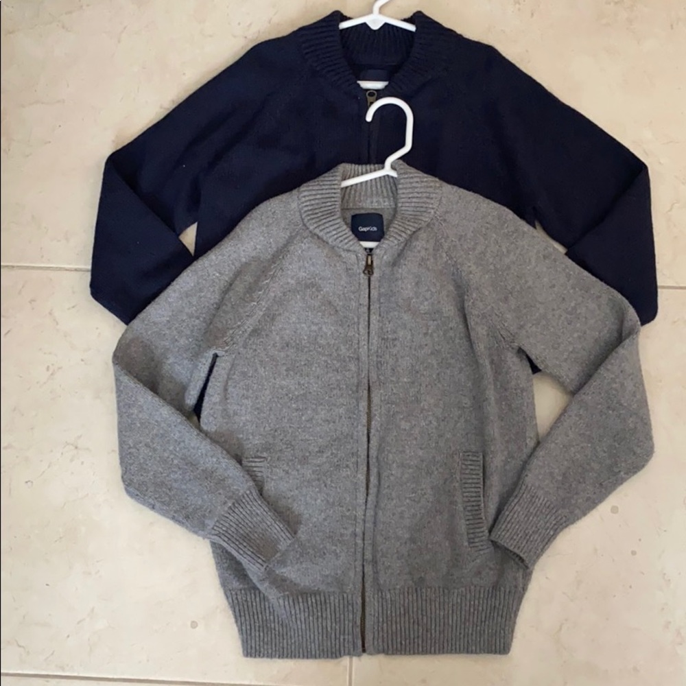 Gap sweaters (2)